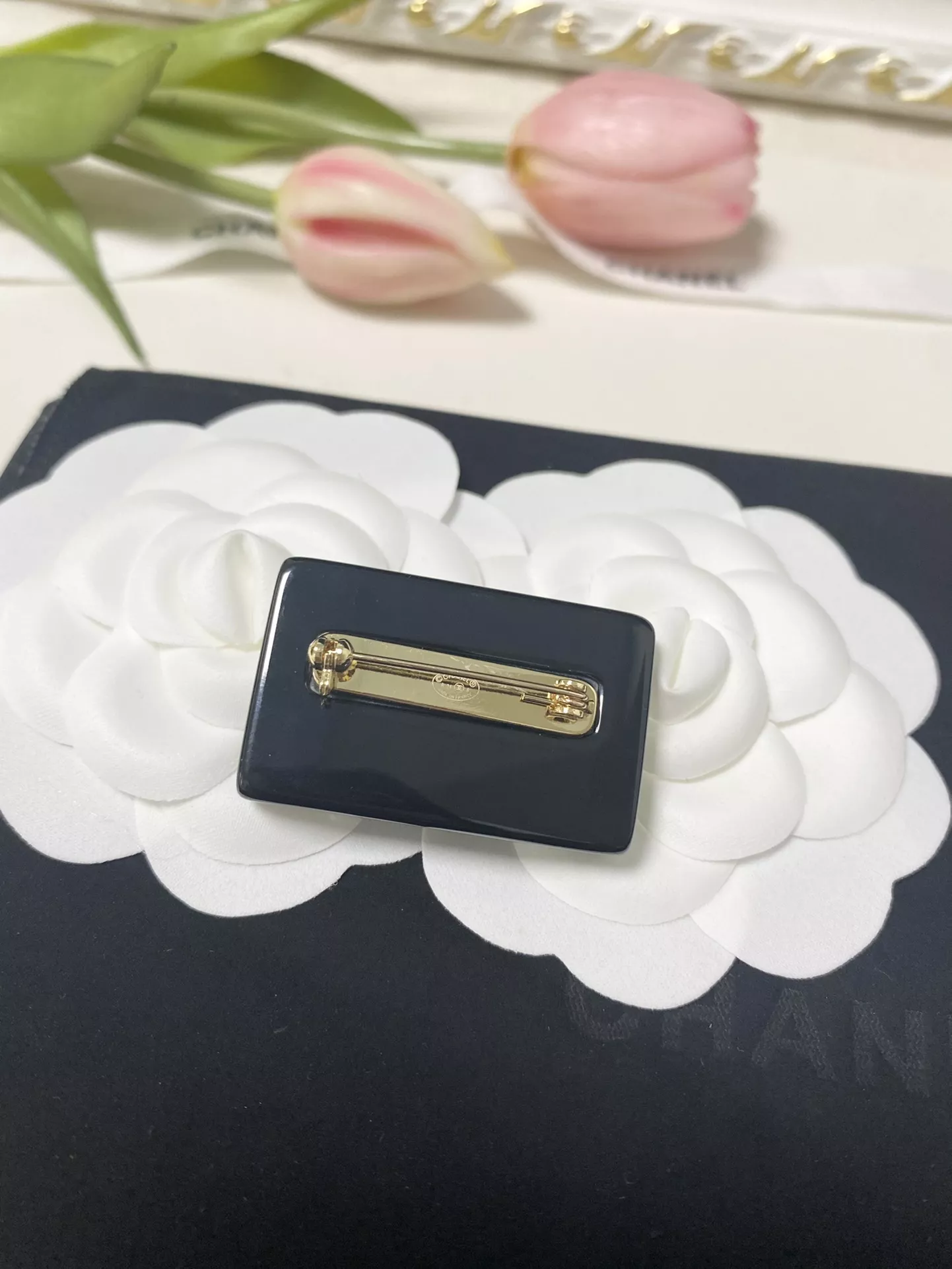 chanel brooches pour femme s_12b14253